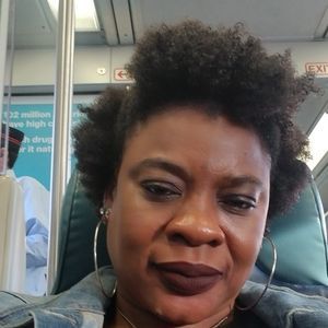 Meet your Posher, Paulette